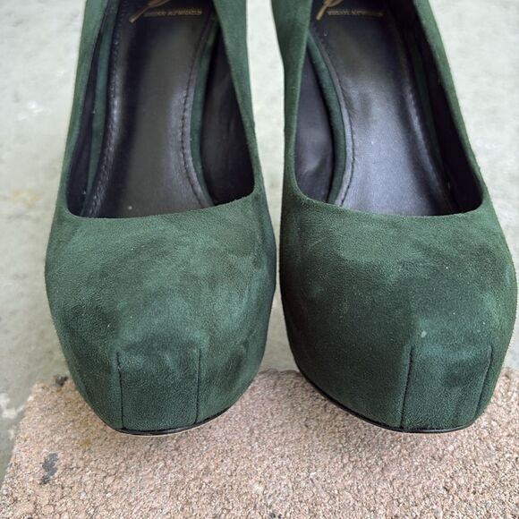 Brian Atwood Suede platform heels - Picture 4 of 9